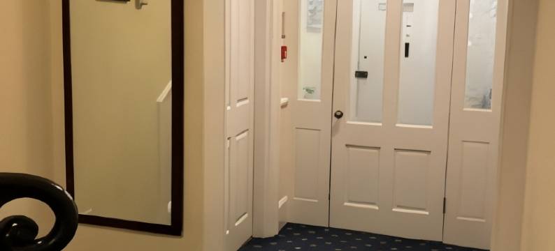 游隼楼酒店(Peregrine House)图片