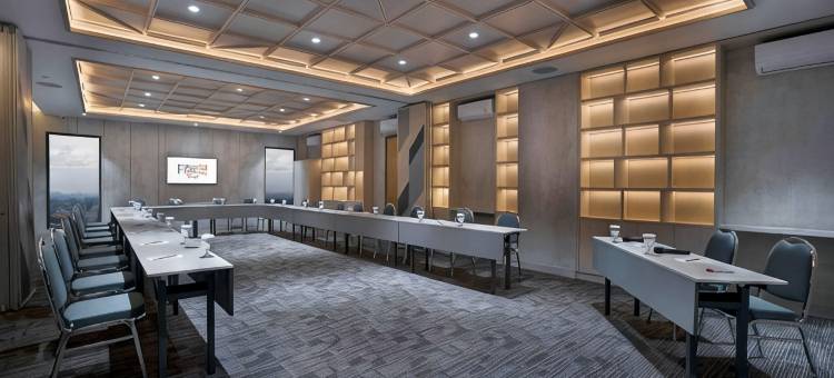 三马林达福克斯莱特酒店(Fox Lite Samarinda)图片