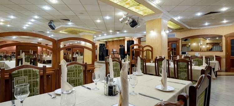 Azimut Hotel Mirny图片