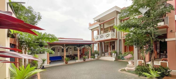 乌尔班维尤清真卡尼加拉巴图酒店(Urbanview Syariah Hotel Kanigara Batu)图片