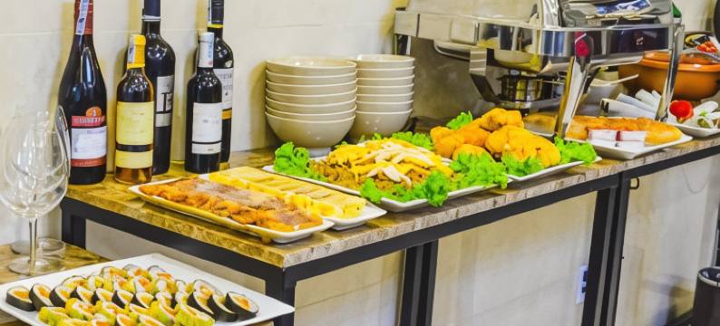 布鲁比兹酒麦丁松达店(Blubiz Hotel My Dinh Song Da)图片