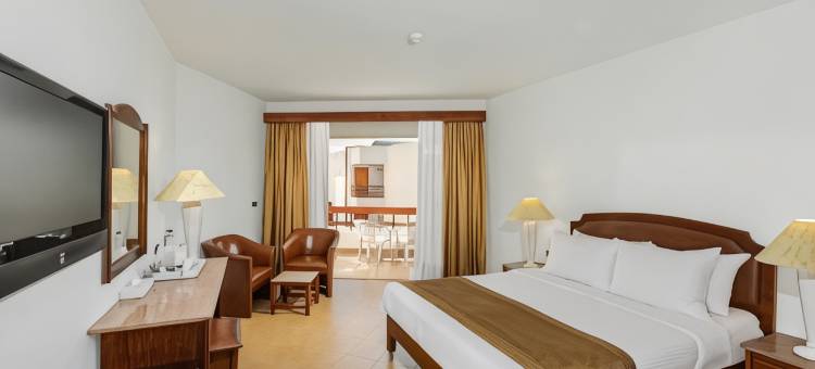 马林海滨度假村(Marlin Inn Azur Resort)图片