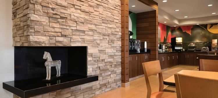 曼西万豪万枫酒店(Fairfield Inn Muncie)图片