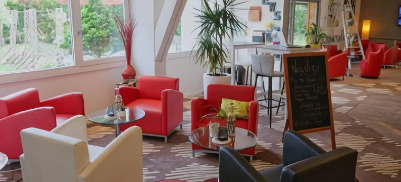 宜必思内穆尔酒店(Ibis Nemours)图片