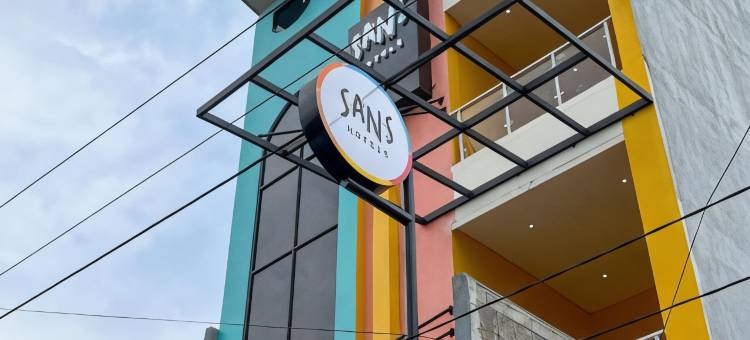 桑斯普瑞米尔玛贾帕希特酒店-三宝垄(Sans Hotel Premiere Majapahit Semarang)图片