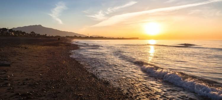 奥托索尔公寓酒店(Sechi Aparthotel Marbella - Self Service, with Parking)图片