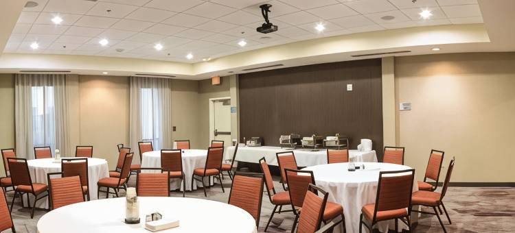 诺曼万怡酒店(Courtyard Norman)图片