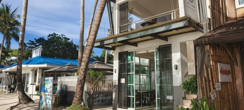 碧海蓝天沙滩酒店(Grand Blue Beach Hotel)图片