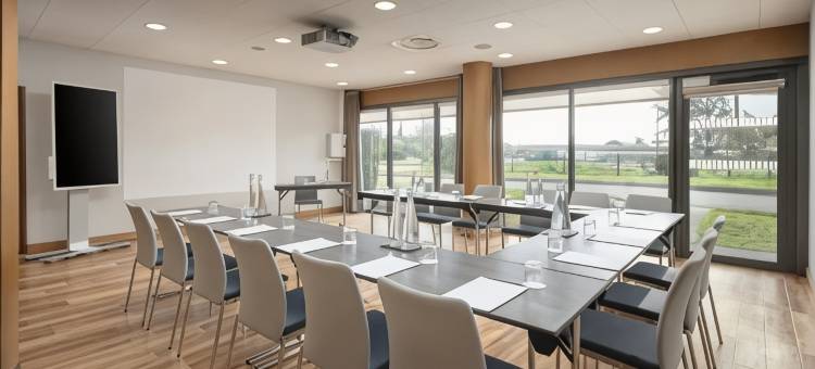 图卢兹机场万怡酒店(Courtyard Toulouse Airport)图片