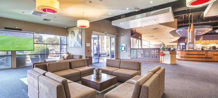 桑当公园睡帽酒店(Nightcap at Sandown Park Hotel)图片