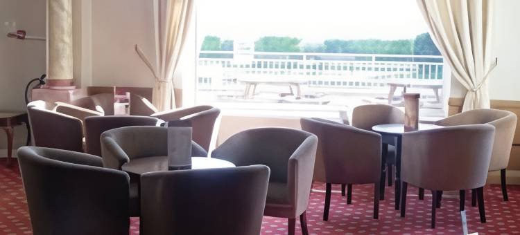 The Bay View Breeze Hotel图片
