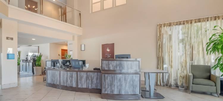 湾畔贝斯特韦斯特优质酒店(Best Western Plus Bayside Hotel)图片