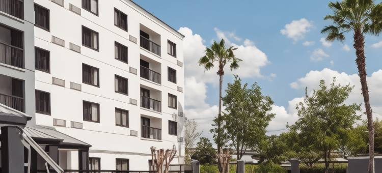杰克逊维尔巴特勒大道万怡酒店(Courtyard Jacksonville Butler Boulevard)图片