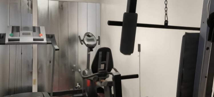 Howard Johnson Breezewood图片