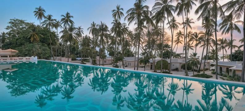 钻石马潘奇海滩(Diamonds Mapenzi Beach)图片