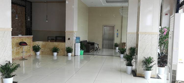 畔月湾商务宾馆(武汉德成汉南广场店)图片