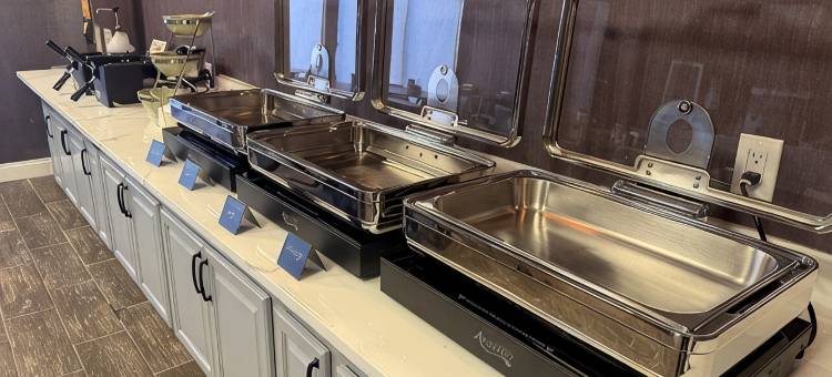 堪萨斯城红狮酒店及套房(Red Lion Inn & Suites Kansas City)图片