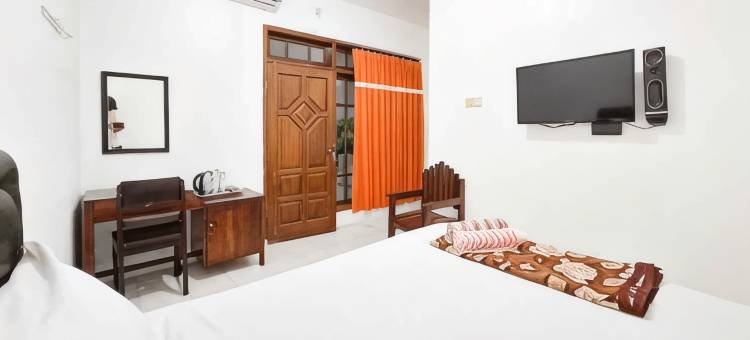 Djaya RedPartner Alun Alun Nganjuk附近酒店(Hotel Djaya RedPartner near Alun Alun Nganjuk)图片