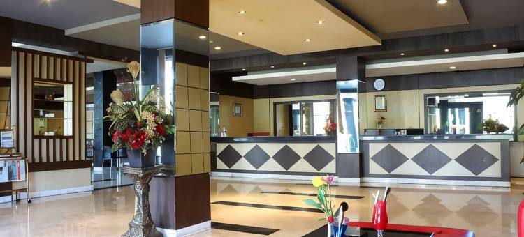 茂物安姆温酒店(M-One Hotel Bogor)图片