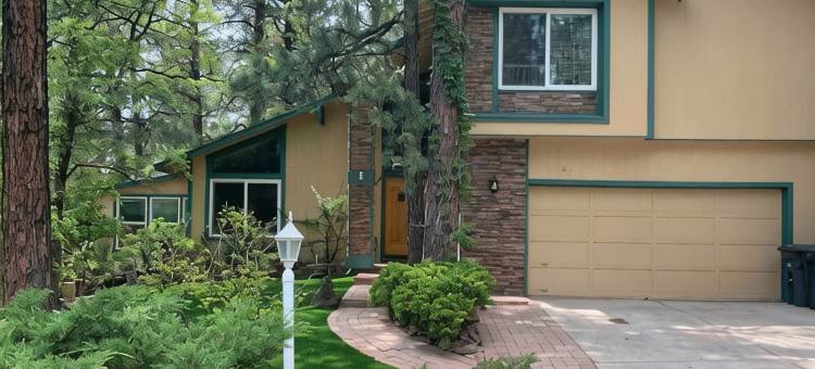 ❤️ Voted a VRBO Flagstaff favorite!  Great mountain location w/spa, super clean.图片