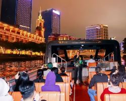 Suzhou Creek live music cruise with sing-along classics
