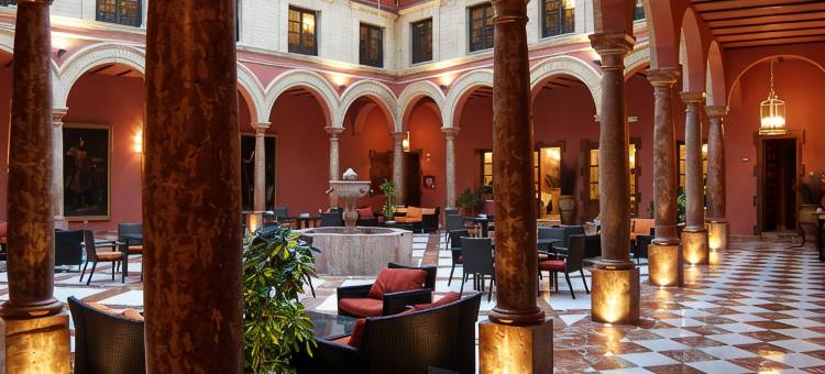 卢塞纳圣多明各酒店(Hotel Santo Domingo Lucena)图片
