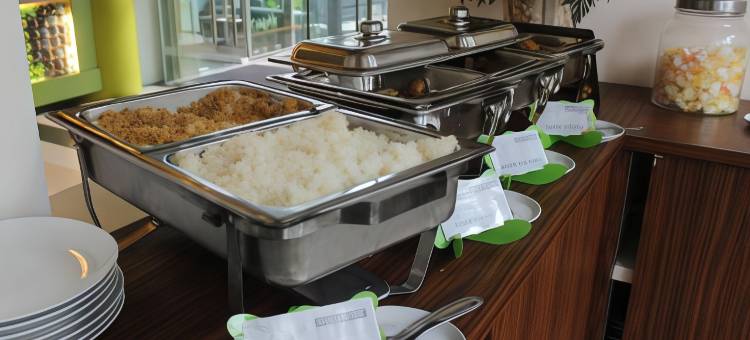 萨邦MaxOne酒店(MaxOneHotels.Com at Sabang)图片