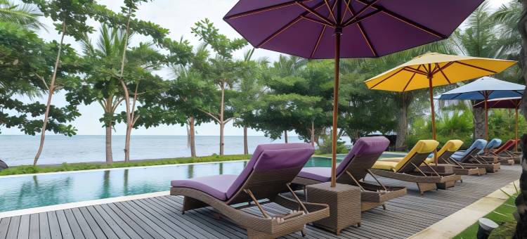 维兰德拉罗维纳酒店(The Grand Villandra Resort Lovina)图片