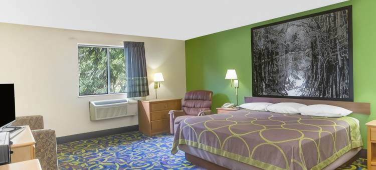 拉德福德速8酒店(Super 8 by Wyndham Radford VA)图片