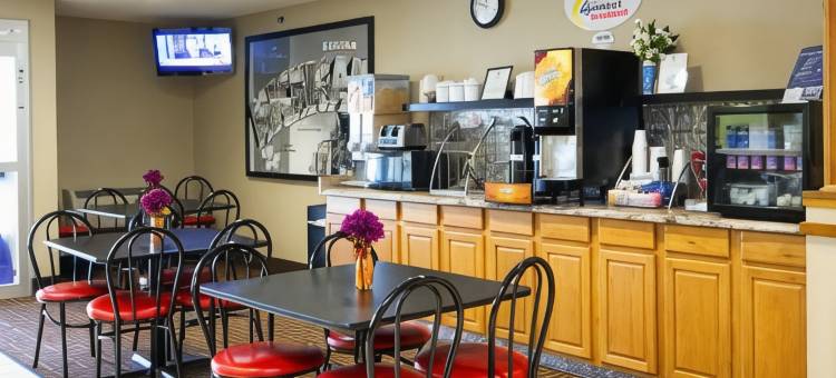 阿德里安速8酒店(Super 8 by Wyndham Adrian)图片