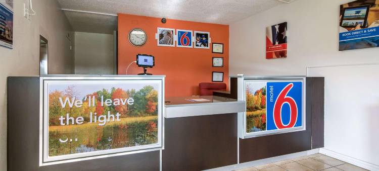 新斯坦顿6号汽车旅馆(Motel 6 New Stanton, PA)图片