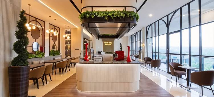 武吉丁宜洛奇大酒店(Grand Rocky Hotel Bukittinggi)图片