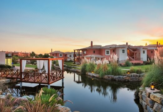 Monte Santo ResortHotel Overview