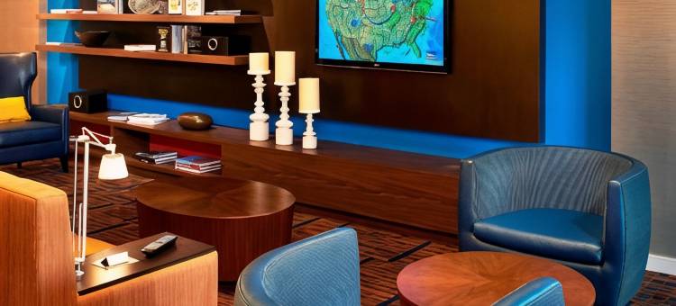 克利夫兰机场北万怡酒店(Courtyard Cleveland Airport North)图片