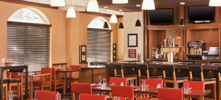 路易斯威尔机场福朋喜来登酒店(Four Points by Sheraton Louisville Airport)图片