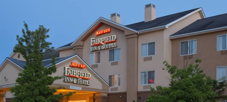 波士顿米尔福德万枫酒店(Fairfield Inn & Suites by Marriott Boston Milford)图片