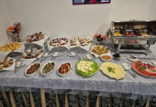 Hotel Villa ElisaHotel Overview