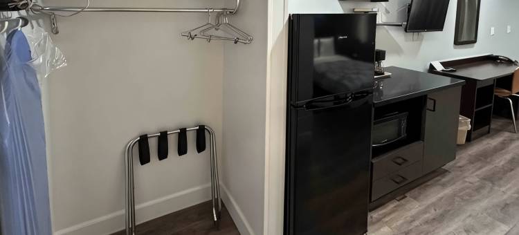 开间6套房 - 希斯皮里亚，加利福尼亚州 - 西主街 - I-15(Studio 6 Suites Hesperia, CA West Main Street I 15)图片