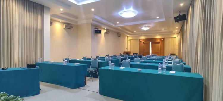 鹰潭旅馆(Hotel Intan Cirebon)图片
