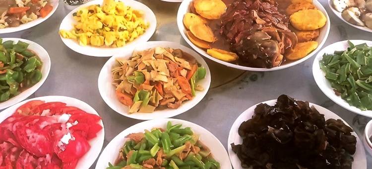 郭家沟皓硕山庄民宿(吉姆冒险世界店)图片