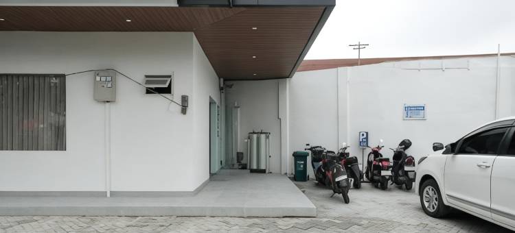 Urbanview Wisma Brawijaya Surabaya图片