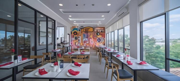 隆阿贡前一酒店(Front One Hotel Tulungagung)图片