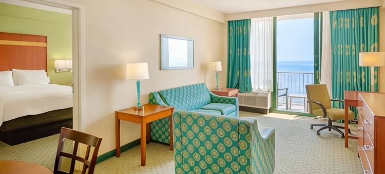 Holiday Inn & Suites 维吉尼亚海滩- 北滩(Holiday Inn & Suites VIRGINIA BEACH - NORTH BEACH by IHG)图片