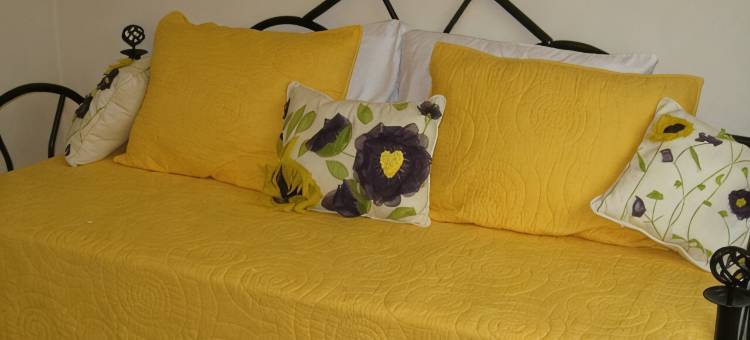 距海滩步行5分钟：迷人度假公寓！(Charming Vacation Flat: 5-Minute Walk to Beach!)图片