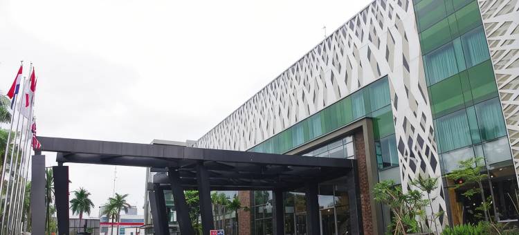 芝卡朗加巴贝克假日酒店(Holiday Inn CIKARANG JABABEKA by IHG)图片