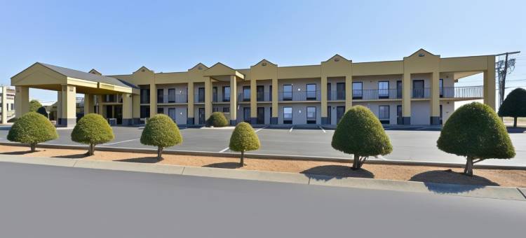 克拉克斯维尔东北速8酒店(Super 8 by Wyndham Clarksville Northeast)图片