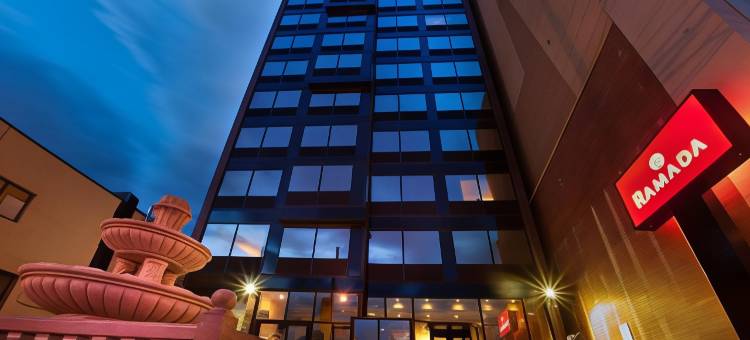 华美达法拉盛皇后酒店(Ramada by Wyndham Flushing Queens)图片