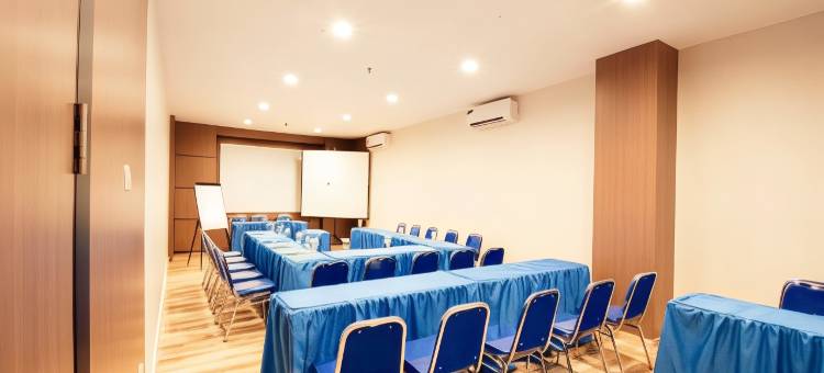 马那多吉尼奥酒店(Genio Hotel Manado)图片