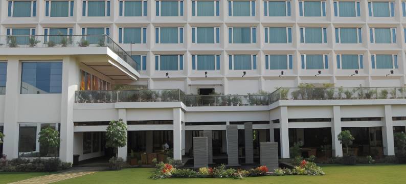 德尼桑斯酒店(Denissons)图片