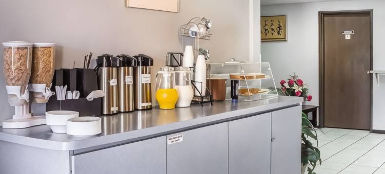 温斯洛I-40罗德威酒店(Rodeway Inn Winslow I-40)图片